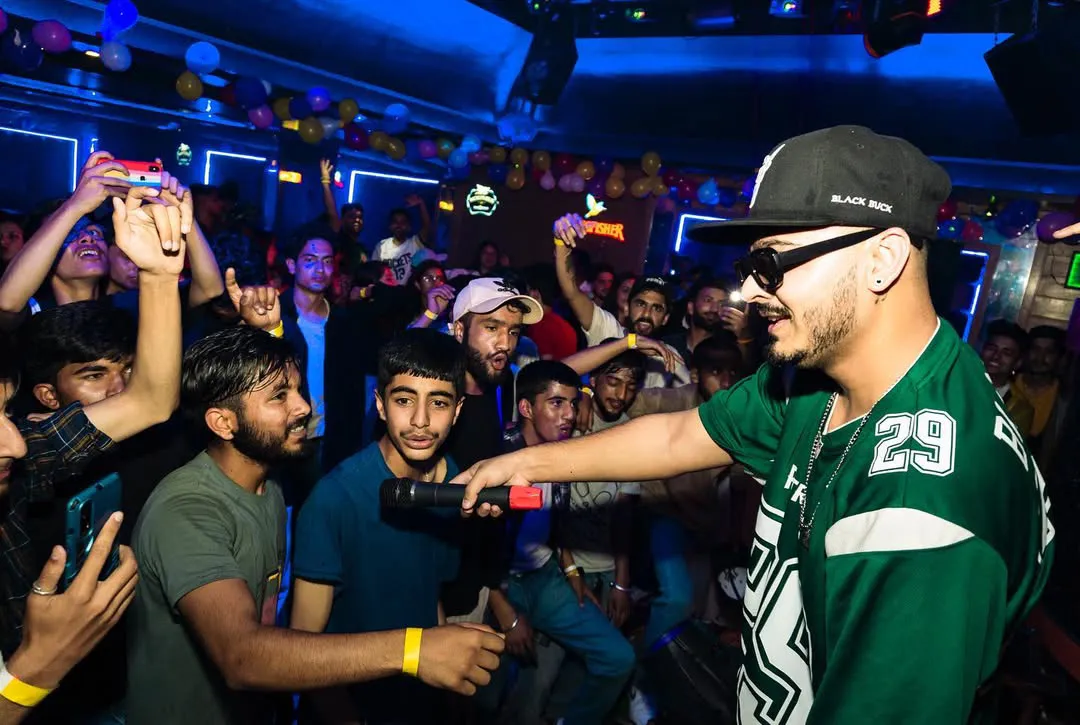 Khed-Khed me kr gye Rage Overwhelmed by the love and support.(1